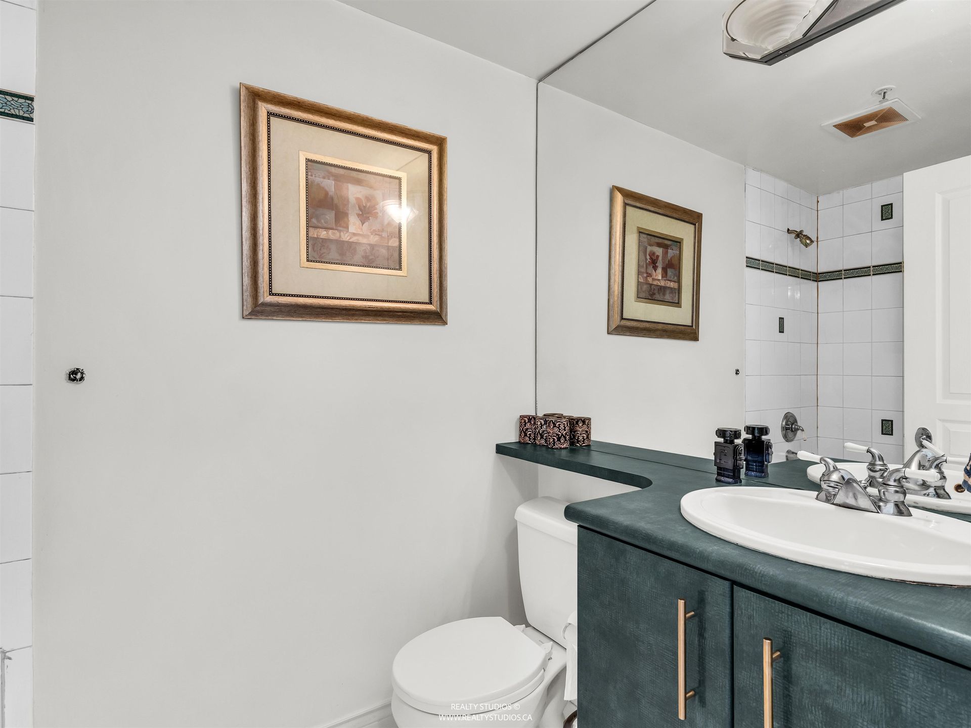 588-16th-street-ambleside-west-vancouver-07 at 201 - 588 16th Street, Ambleside, West Vancouver