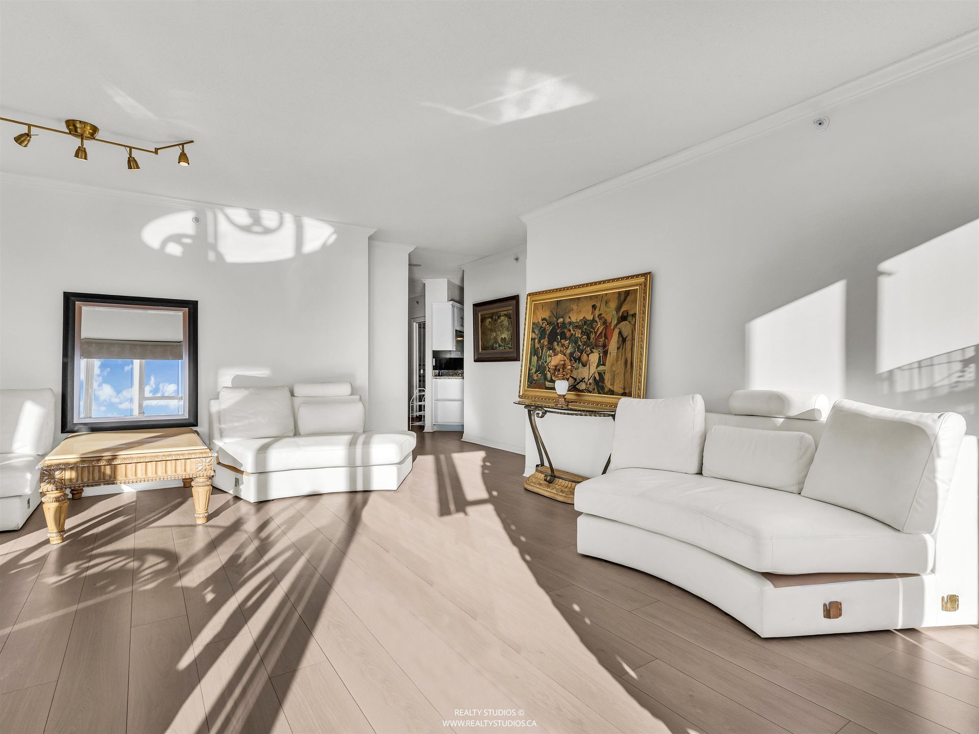 588-16th-street-ambleside-west-vancouver-17 at 201 - 588 16th Street, Ambleside, West Vancouver