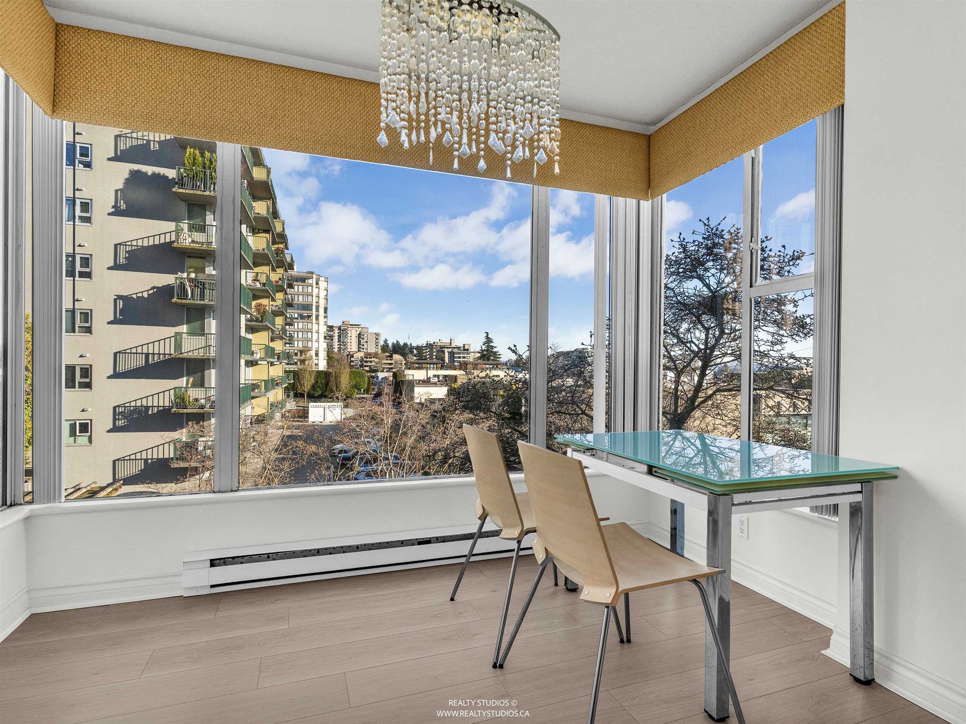 588-16th-street-ambleside-west-vancouver-23 at 201 - 588 16th Street, Ambleside, West Vancouver