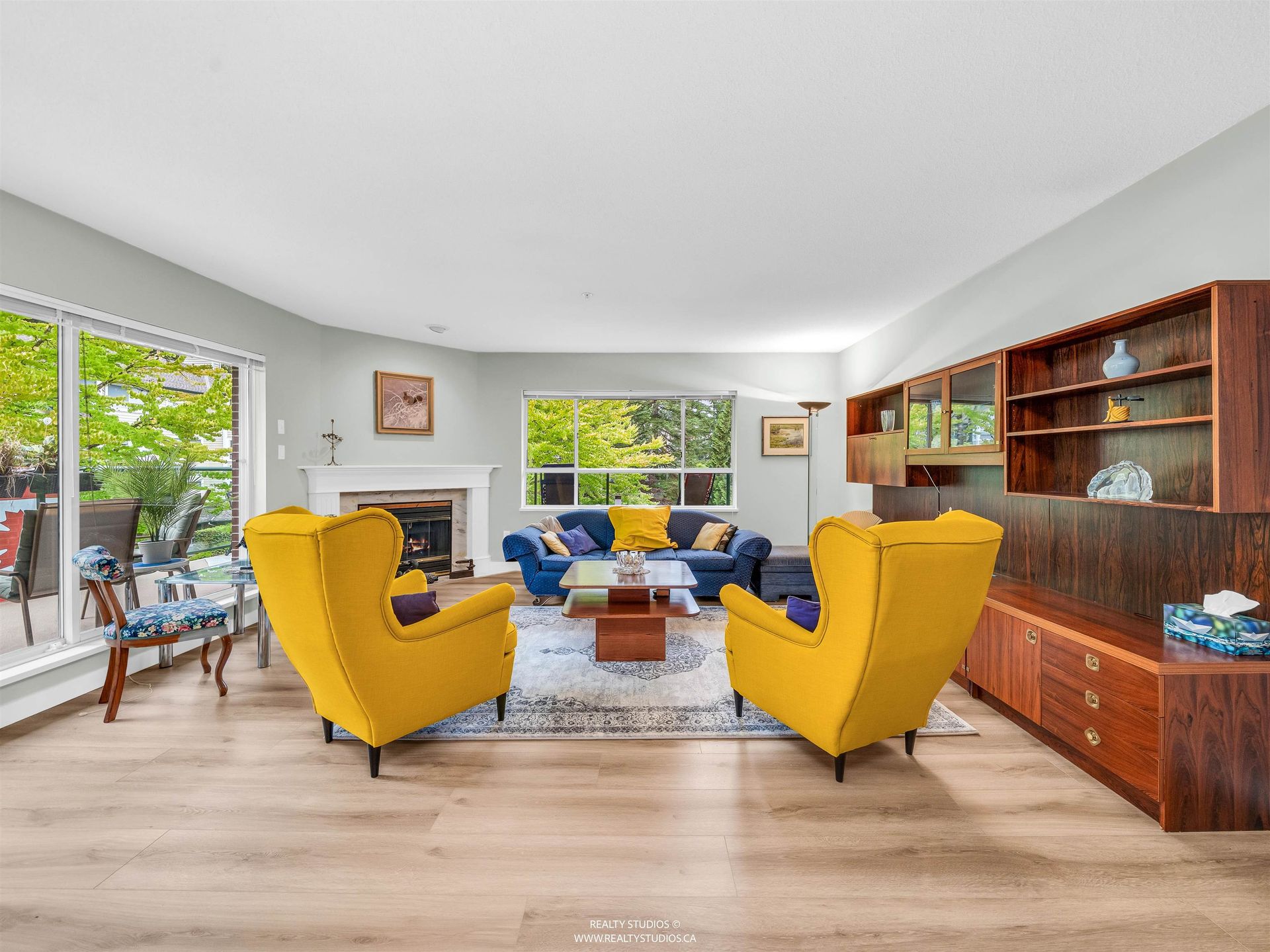 302 - 3670 Banff Court — main photo