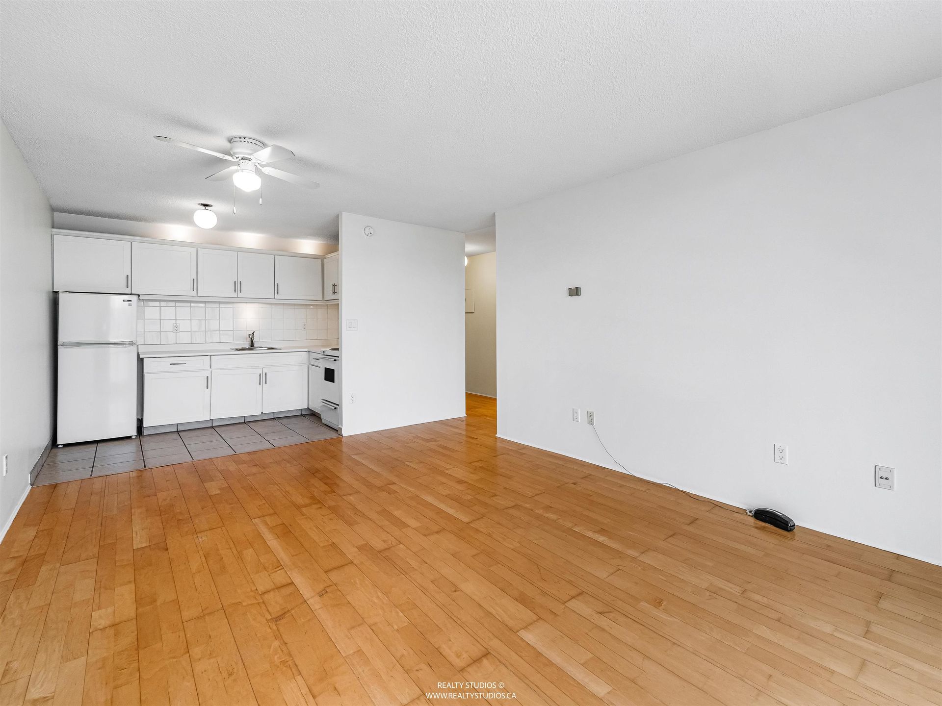 145-st-georges-avenue-lower-lonsdale-north-vancouver-10 at 1605 - 145 St. Georges Avenue, Lower Lonsdale, North Vancouver