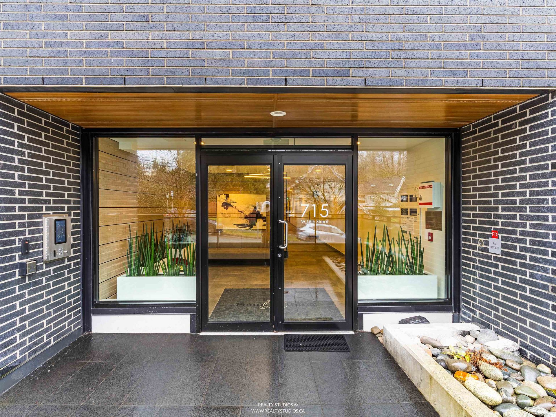 715-w-15th-street-mosquito-creek-north-vancouver-06 at 206 - 715 W 15th Street, Mosquito Creek, North Vancouver