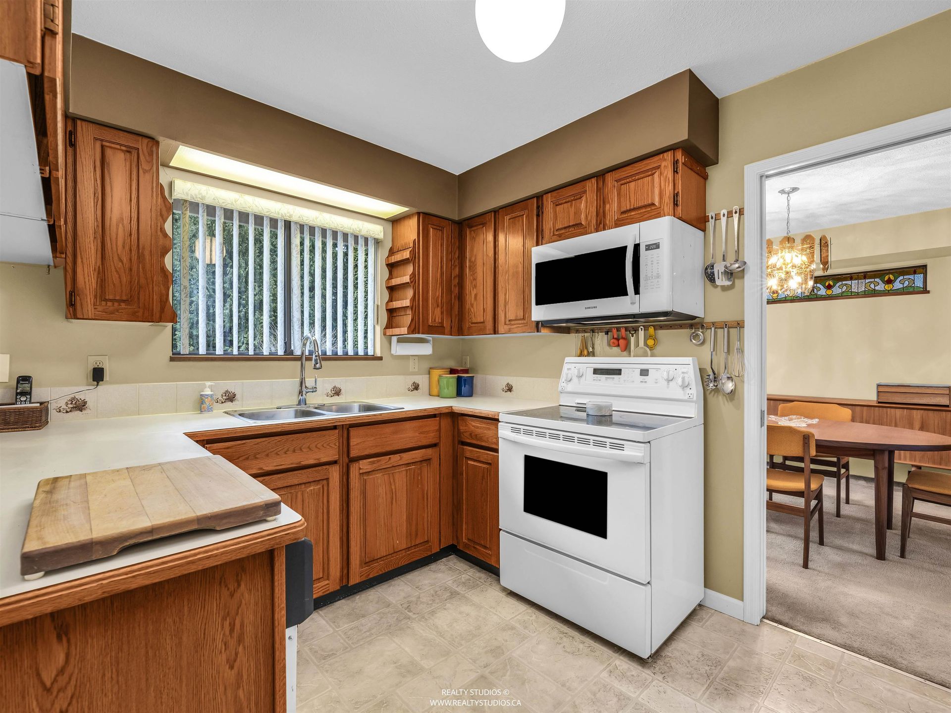 2310-magnussen-place-westlynn-north-vancouver-17 at 2310 Magnussen Place, Westlynn, North Vancouver