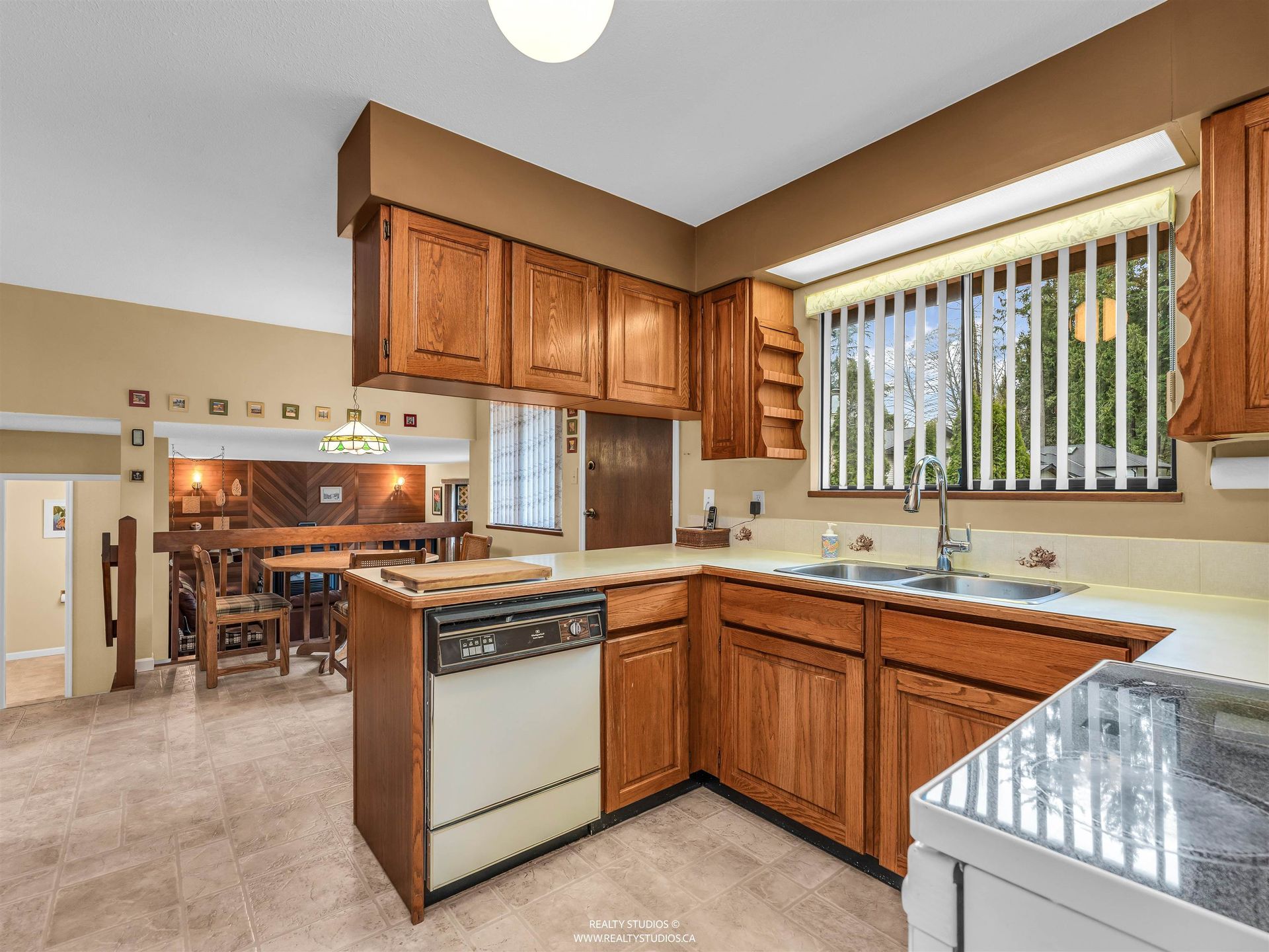 2310-magnussen-place-westlynn-north-vancouver-18 at 2310 Magnussen Place, Westlynn, North Vancouver