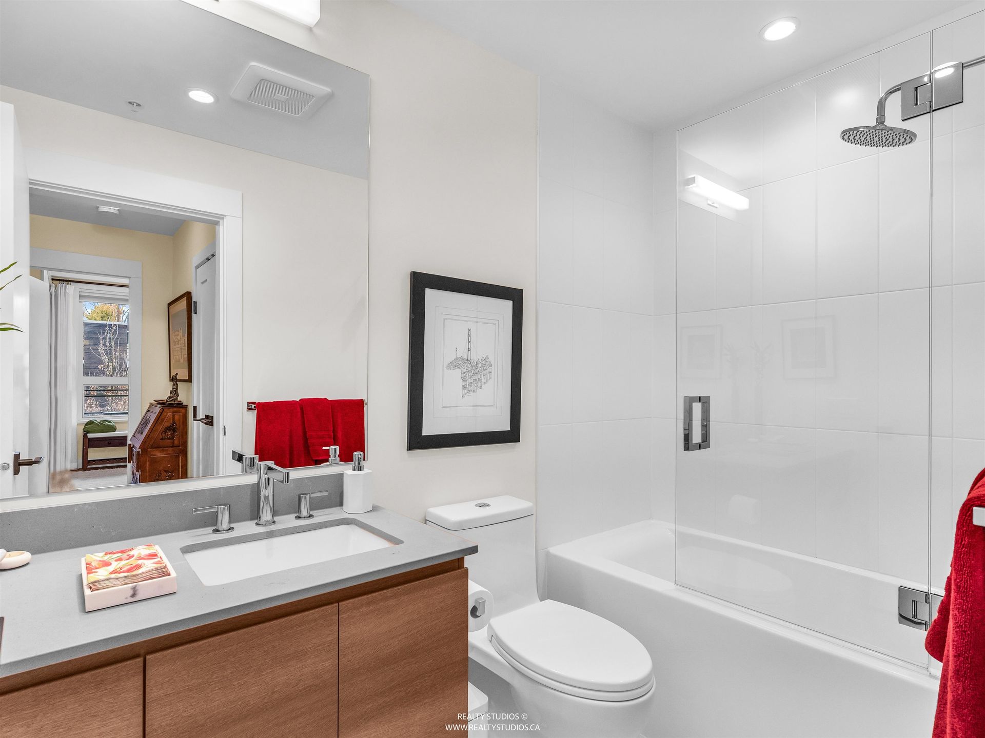 715-w-15th-street-mosquito-creek-north-vancouver-18 at 206 - 715 W 15th Street, Mosquito Creek, North Vancouver