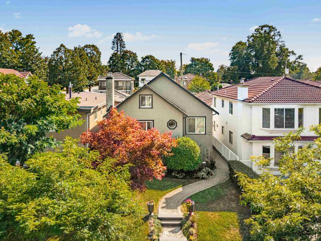 2690-kitchener-street-renfrew-ve-vancouver-east-01 at 2690 Kitchener Street, Renfrew VE, Vancouver East