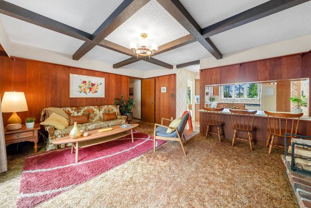 895-elveden-row-british-properties-west-vancouver-14 at 895 Elveden Row, British Properties, West Vancouver