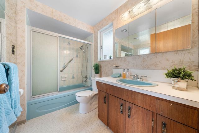 895-elveden-row-british-properties-west-vancouver-22 at 895 Elveden Row, British Properties, West Vancouver