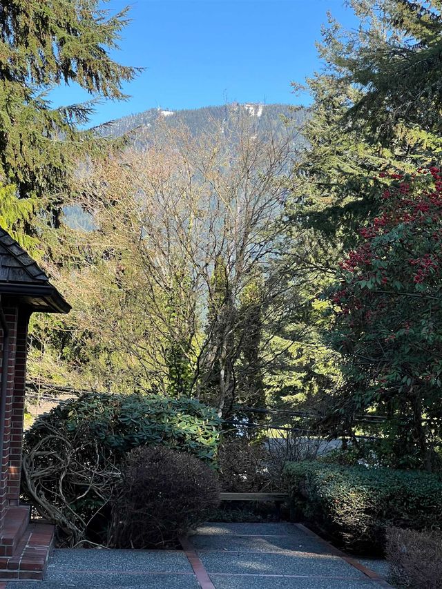 895-elveden-row-british-properties-west-vancouver-38 at 895 Elveden Row, British Properties, West Vancouver