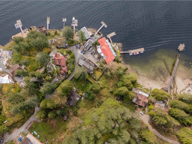 lot-3-sunshine-falls-lane-woodlands-sunshine-cascade-north-vancouver-14 at LOT 3 Sunshine Falls Lane, Woodlands-Sunshine-Cascade, North Vancouver