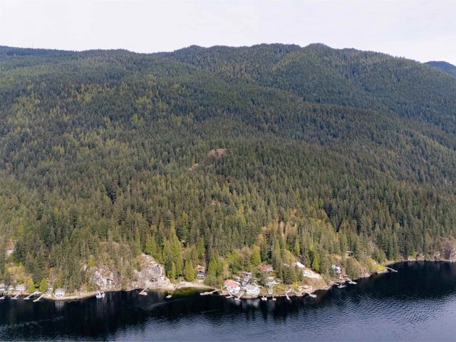 lot-3-sunshine-falls-lane-woodlands-sunshine-cascade-north-vancouver-17 at LOT 3 Sunshine Falls Lane, Woodlands-Sunshine-Cascade, North Vancouver