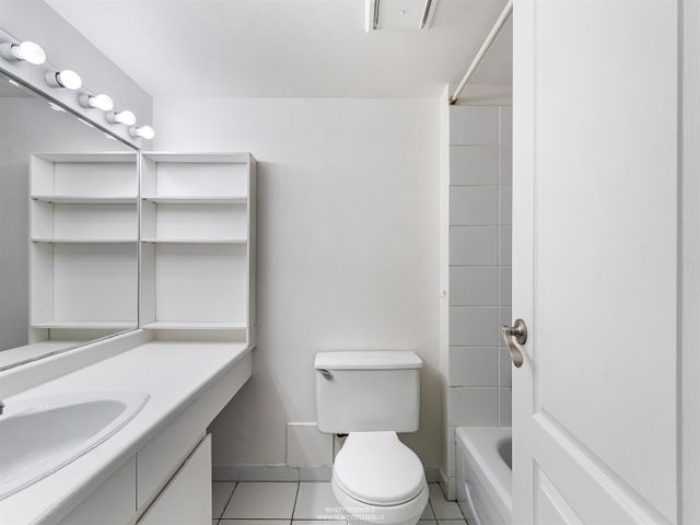 145-st-georges-avenue-lower-lonsdale-north-vancouver-26 at 1605 - 145 St. Georges Avenue, Lower Lonsdale, North Vancouver