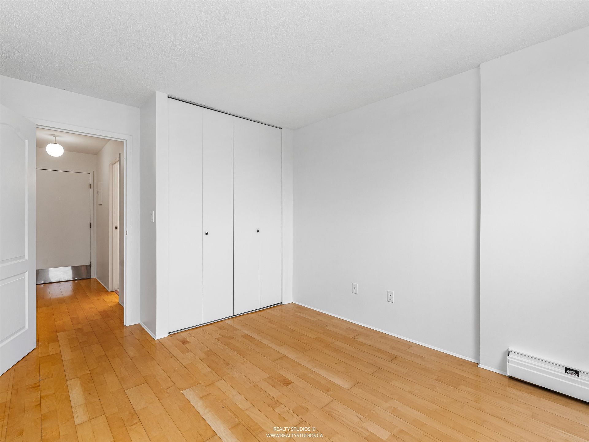 145-st-georges-avenue-lower-lonsdale-north-vancouver-20 at 1605 - 145 St. Georges Avenue, Lower Lonsdale, North Vancouver