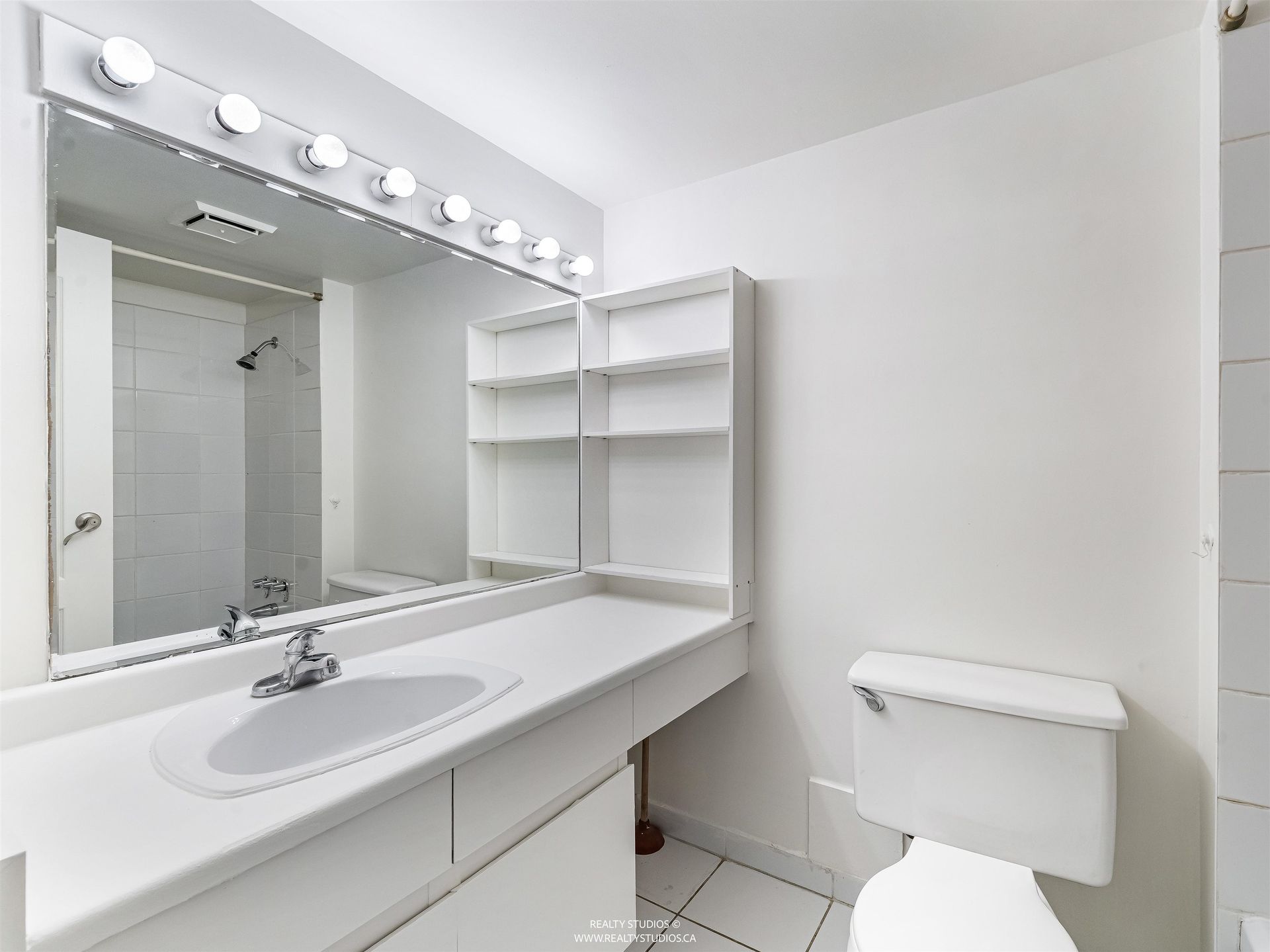 145-st-georges-avenue-lower-lonsdale-north-vancouver-25 at 1605 - 145 St. Georges Avenue, Lower Lonsdale, North Vancouver