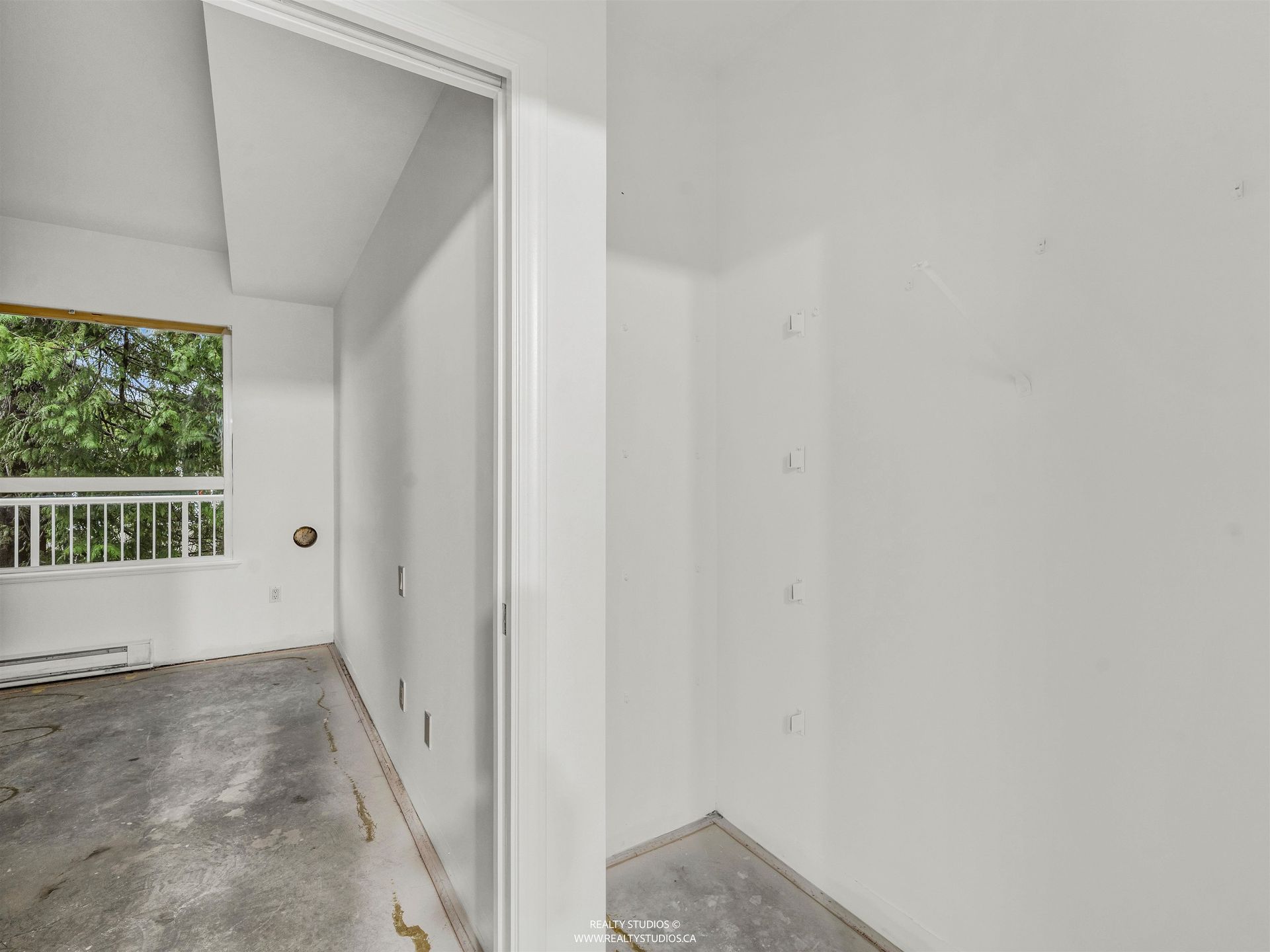 3151-connaught-crescent-edgemont-north-vancouver-15 at 206 - 3151 Connaught Crescent, Edgemont, North Vancouver