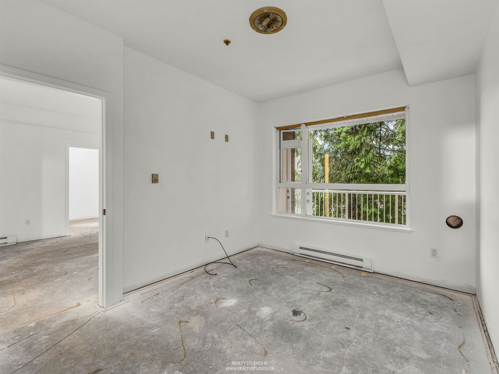 3151-connaught-crescent-edgemont-north-vancouver-18 at 206 - 3151 Connaught Crescent, Edgemont, North Vancouver