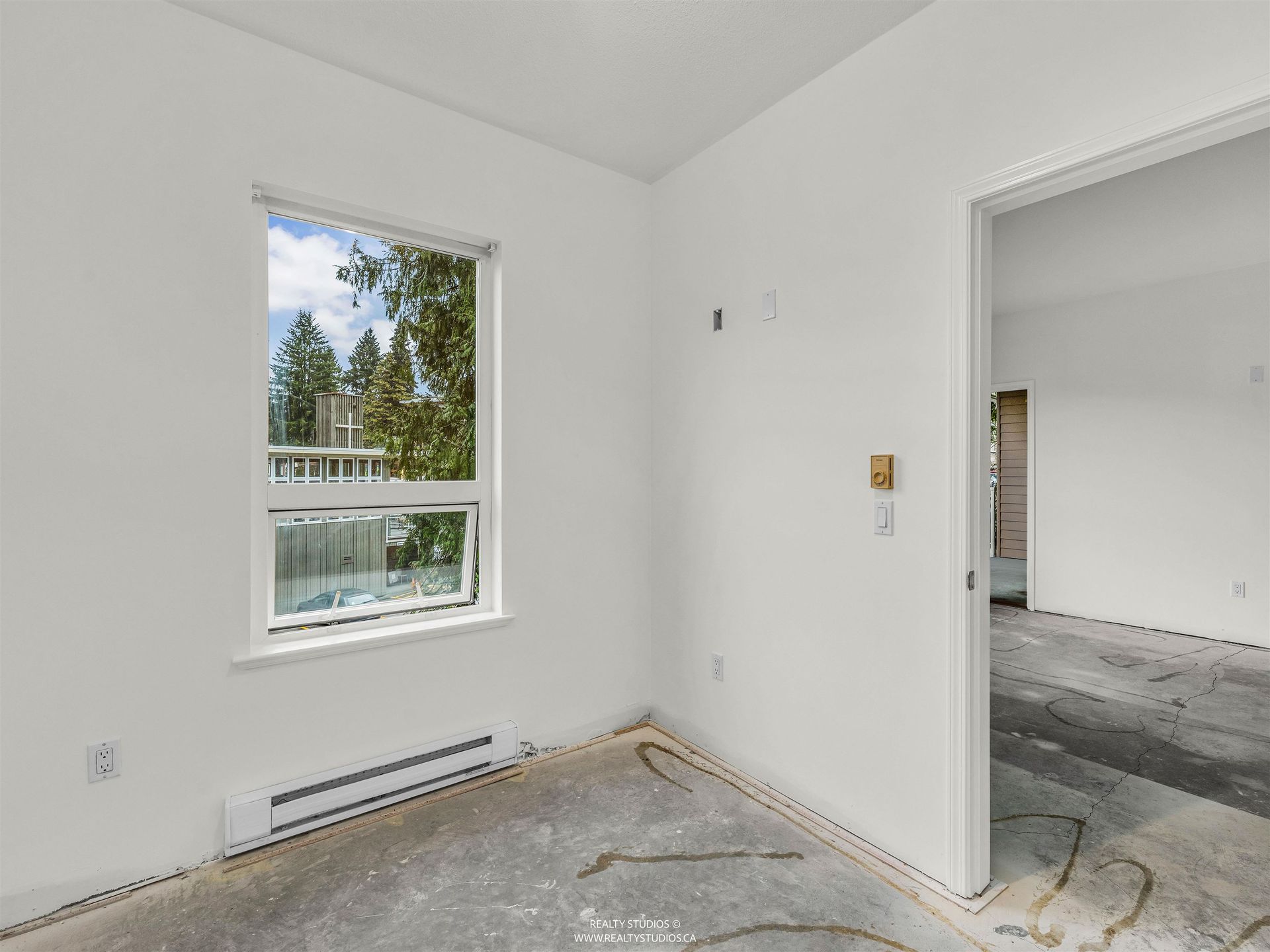 3151-connaught-crescent-edgemont-north-vancouver-20 at 206 - 3151 Connaught Crescent, Edgemont, North Vancouver