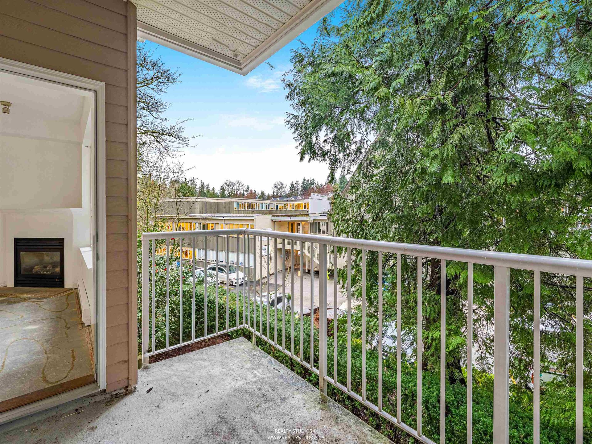 3151-connaught-crescent-edgemont-north-vancouver-24 at 206 - 3151 Connaught Crescent, Edgemont, North Vancouver