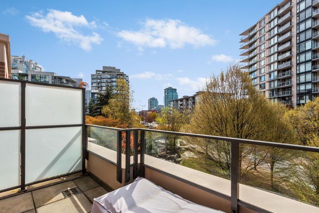 168-w-1st-street-lower-lonsdale-north-vancouver-18 at 168 W 1st Street, Lower Lonsdale, North Vancouver