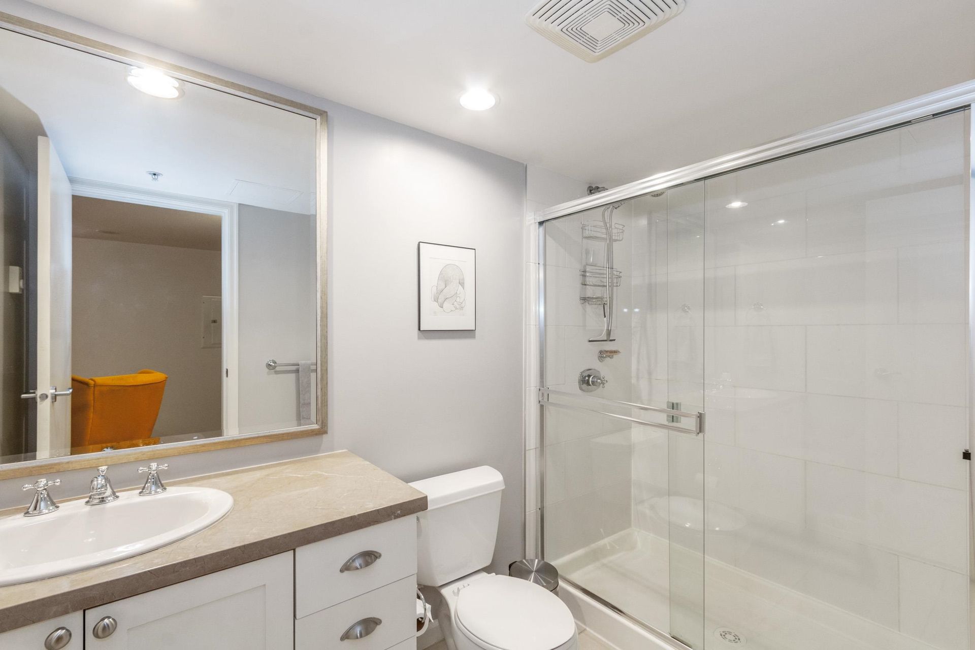 168-w-1st-street-lower-lonsdale-north-vancouver-20 at 168 W 1st Street, Lower Lonsdale, North Vancouver