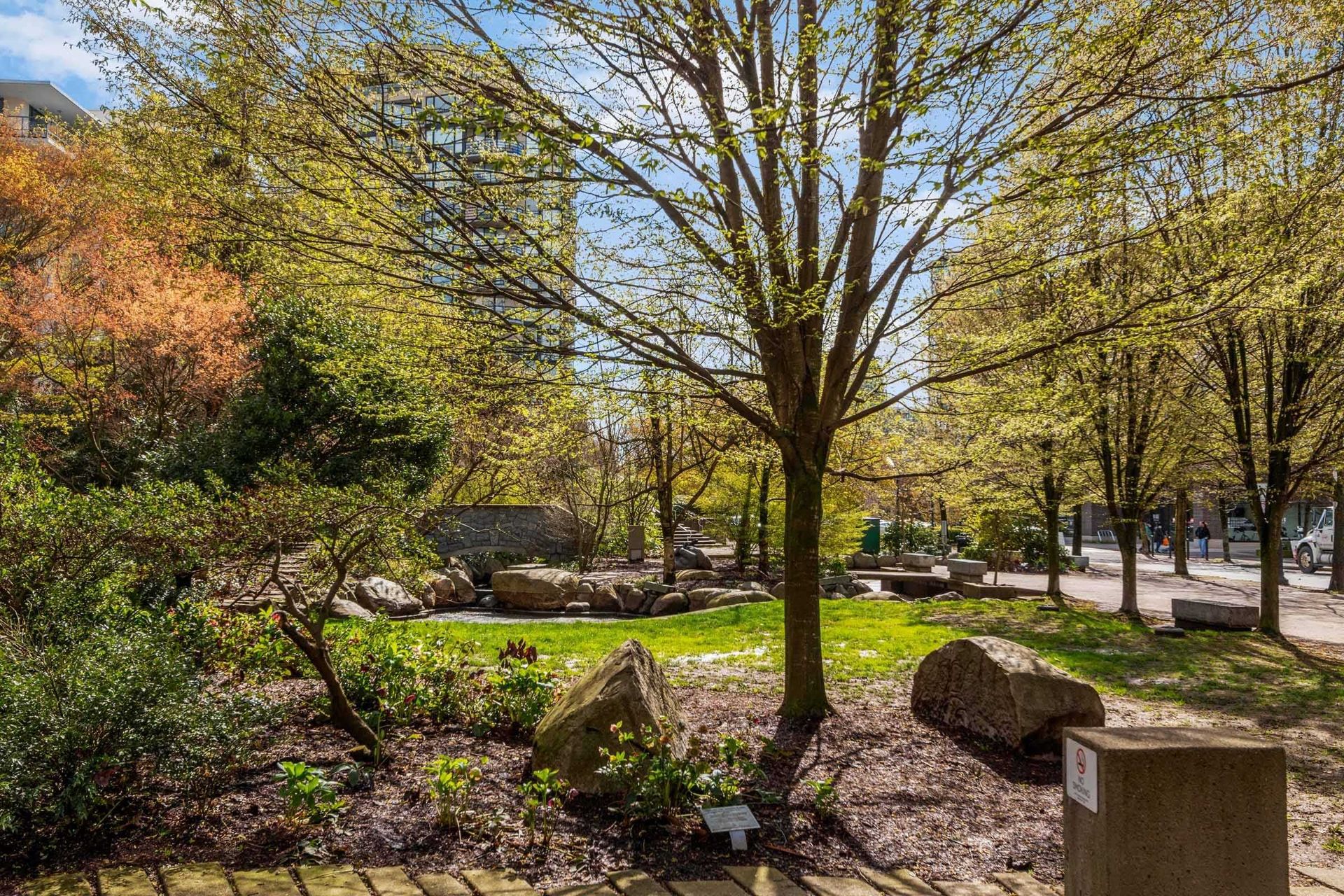 168-w-1st-street-lower-lonsdale-north-vancouver-28 at 168 W 1st Street, Lower Lonsdale, North Vancouver