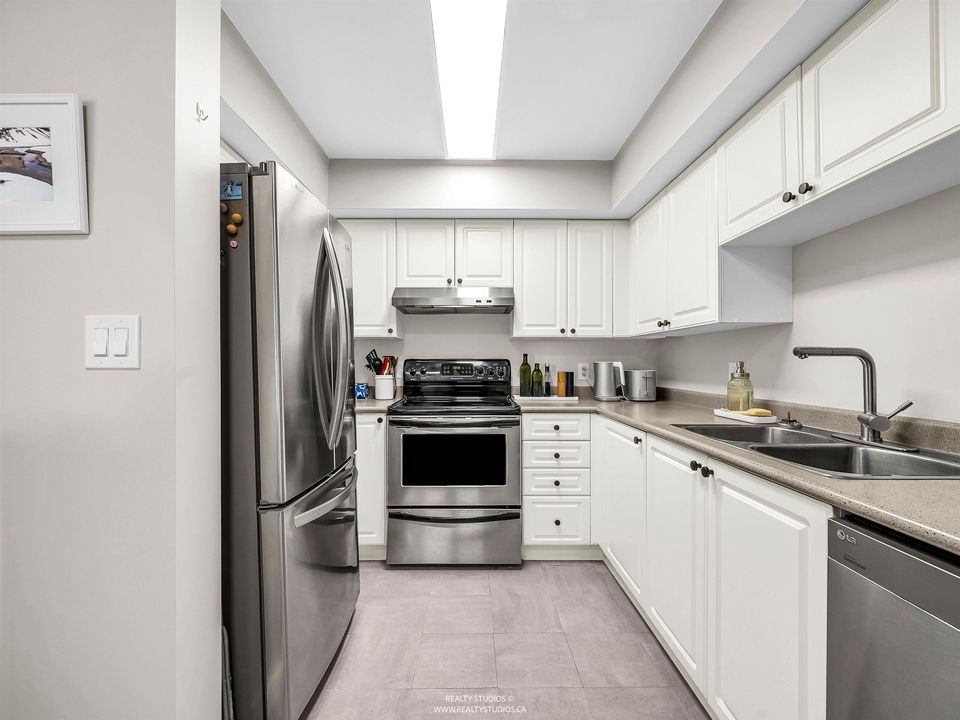 303 - 223 Mountain Highway4