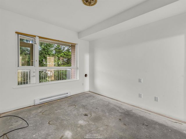 3151-connaught-crescent-edgemont-north-vancouver-12 at 206 - 3151 Connaught Crescent, Edgemont, North Vancouver