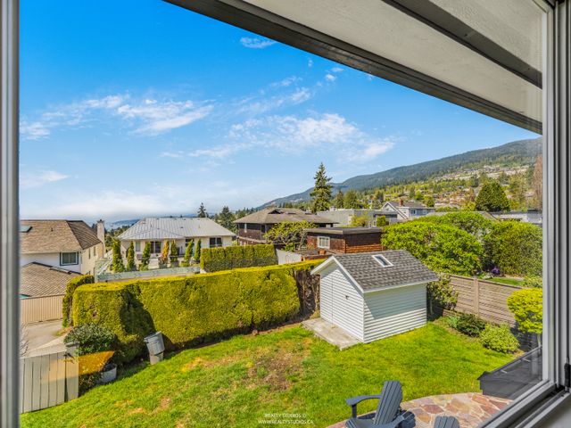 realty-studios-real-estate-photography-76 at 1405 20th Street, Ambleside, West Vancouver