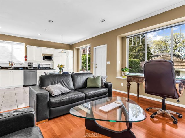 3263-w-14th-avenue-kitsilano-vancouver-west-12 at 3263 W 14th Avenue, Kitsilano, Vancouver West