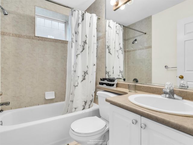 3263-w-14th-avenue-kitsilano-vancouver-west-29 at 3263 W 14th Avenue, Kitsilano, Vancouver West