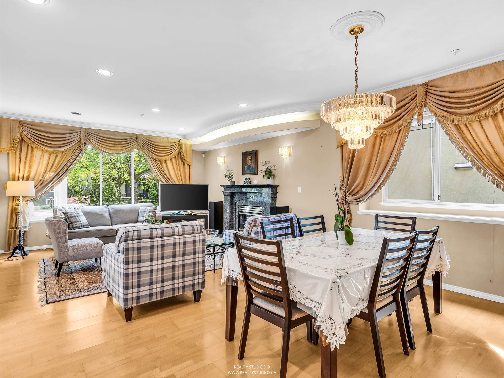 3263-w-14th-avenue-kitsilano-vancouver-west-06 at 3263 W 14th Avenue, Kitsilano, Vancouver West