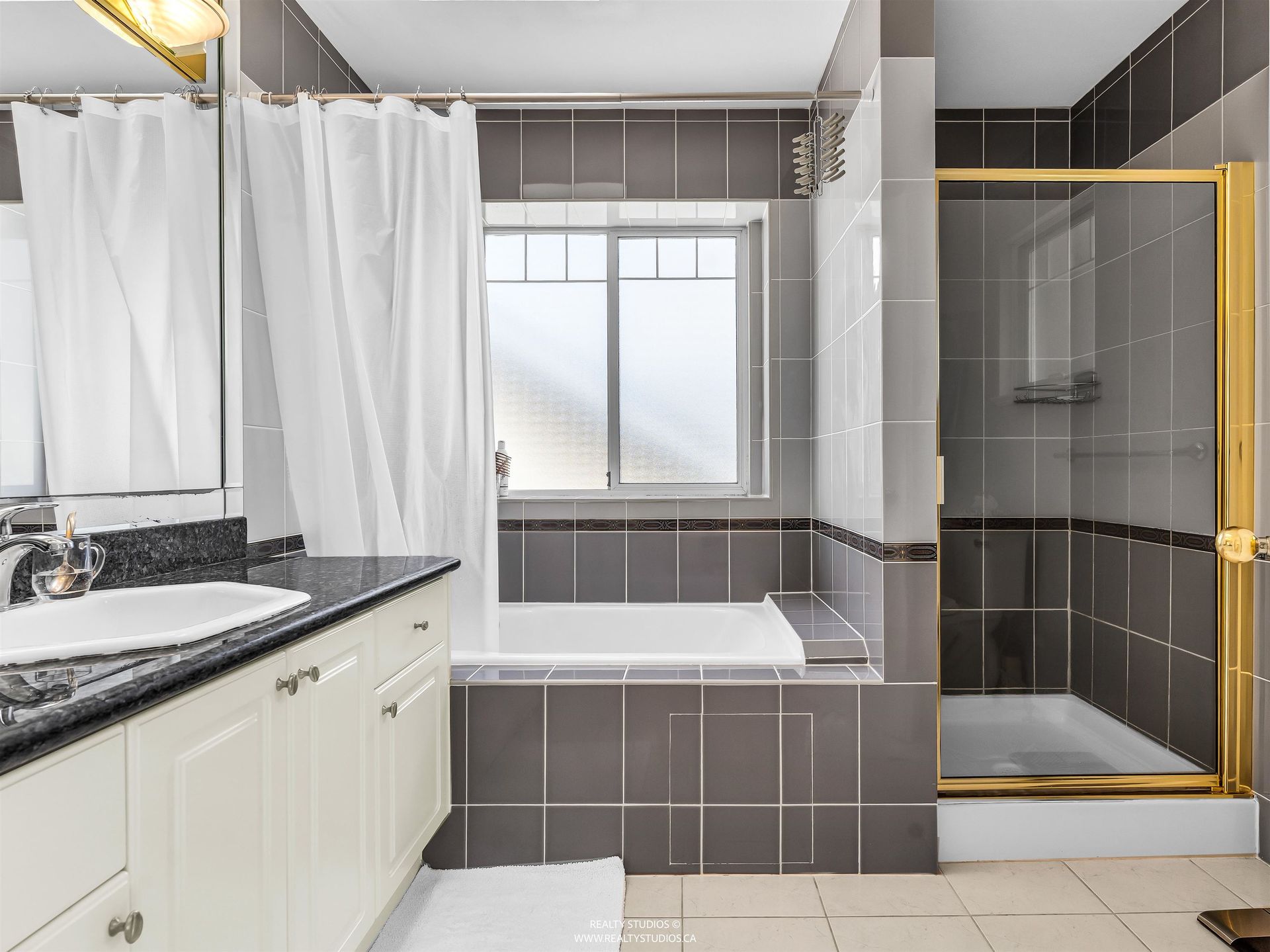 3263-w-14th-avenue-kitsilano-vancouver-west-19 at 3263 W 14th Avenue, Kitsilano, Vancouver West