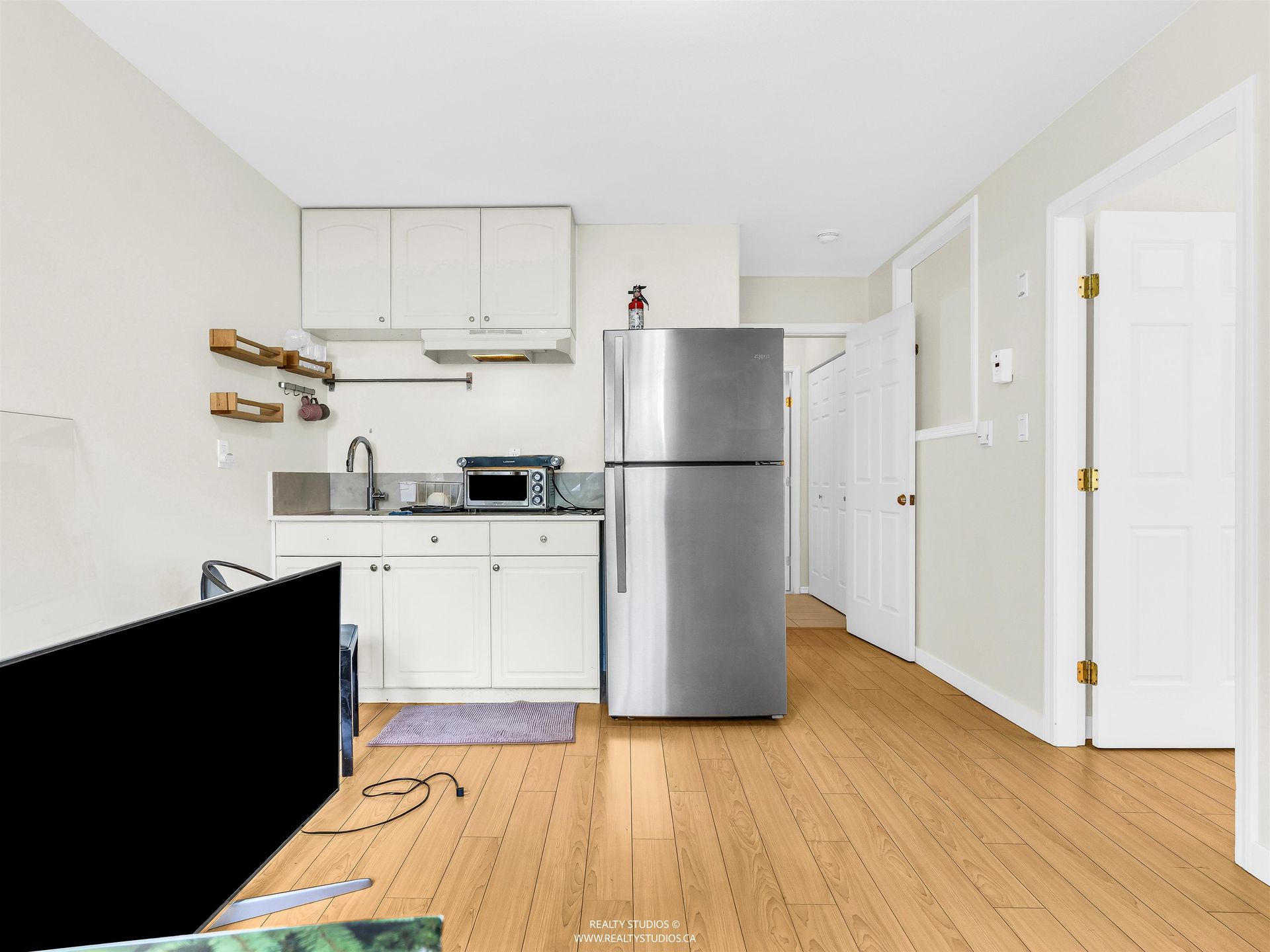 3263-w-14th-avenue-kitsilano-vancouver-west-23 at 3263 W 14th Avenue, Kitsilano, Vancouver West