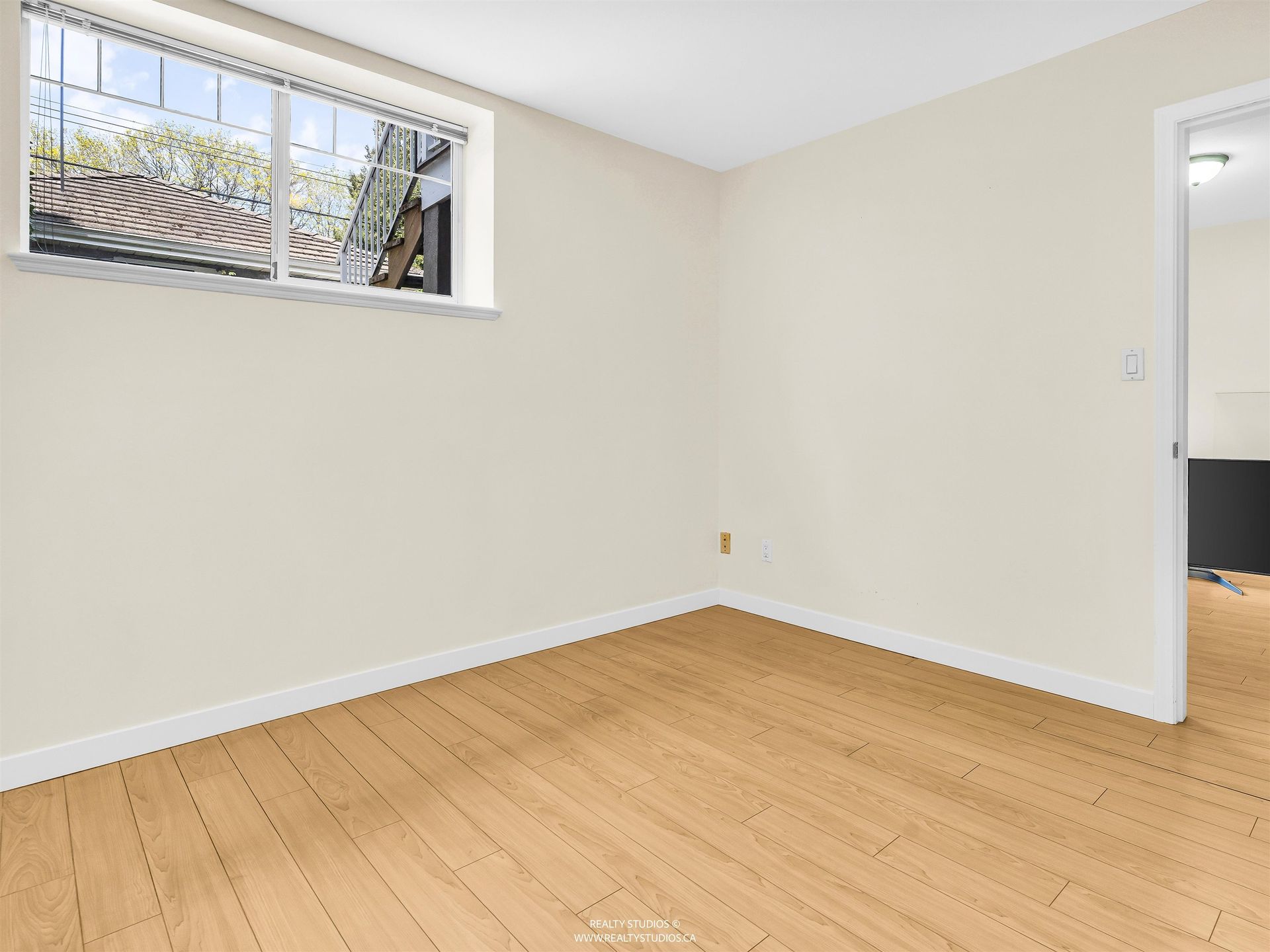 3263-w-14th-avenue-kitsilano-vancouver-west-26 at 3263 W 14th Avenue, Kitsilano, Vancouver West