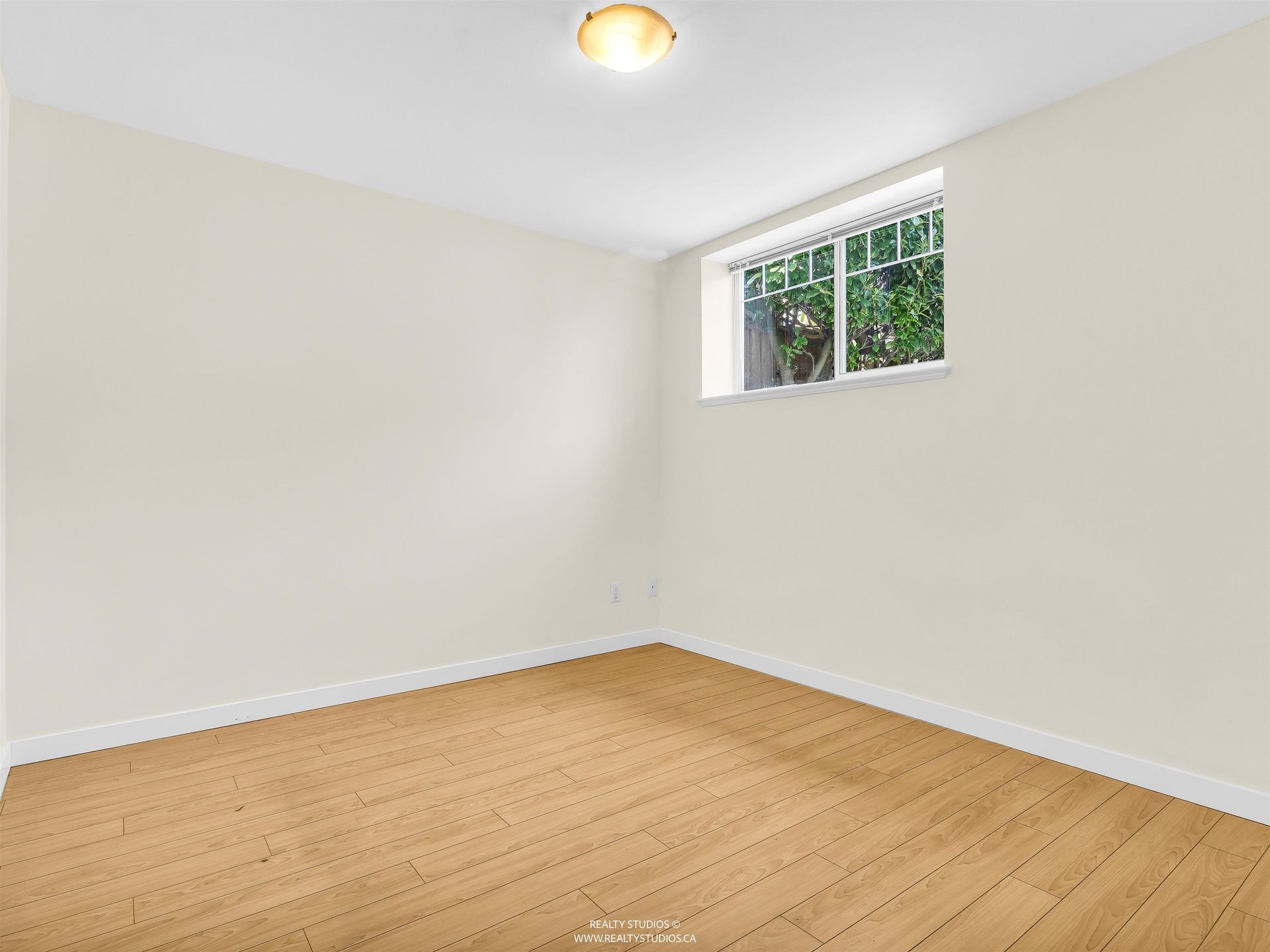 3263-w-14th-avenue-kitsilano-vancouver-west-28 at 3263 W 14th Avenue, Kitsilano, Vancouver West