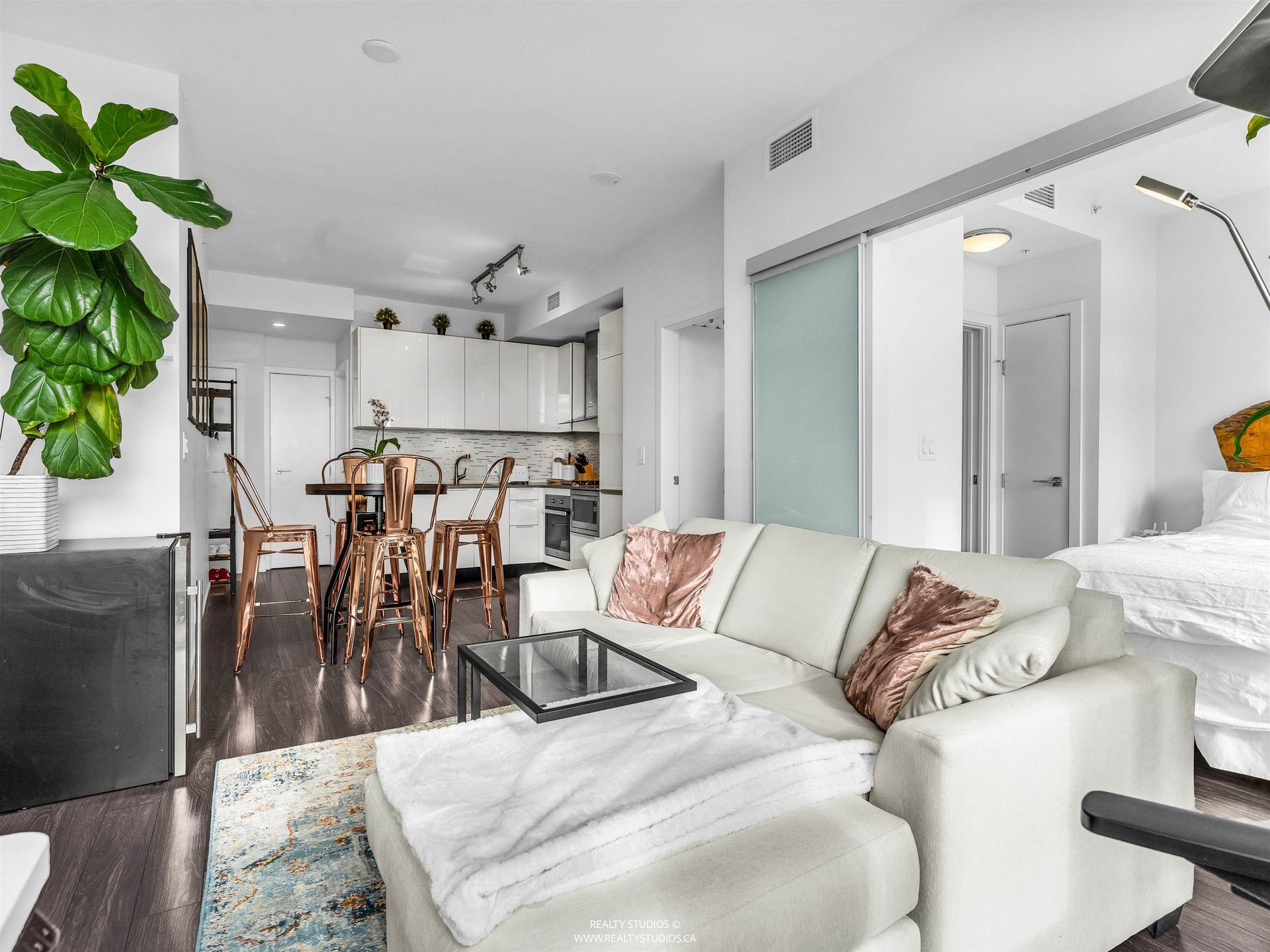 1283-howe-street-downtown-vw-vancouver-west-02 at 3305 - 1283 Howe Street, Downtown VW, Vancouver West