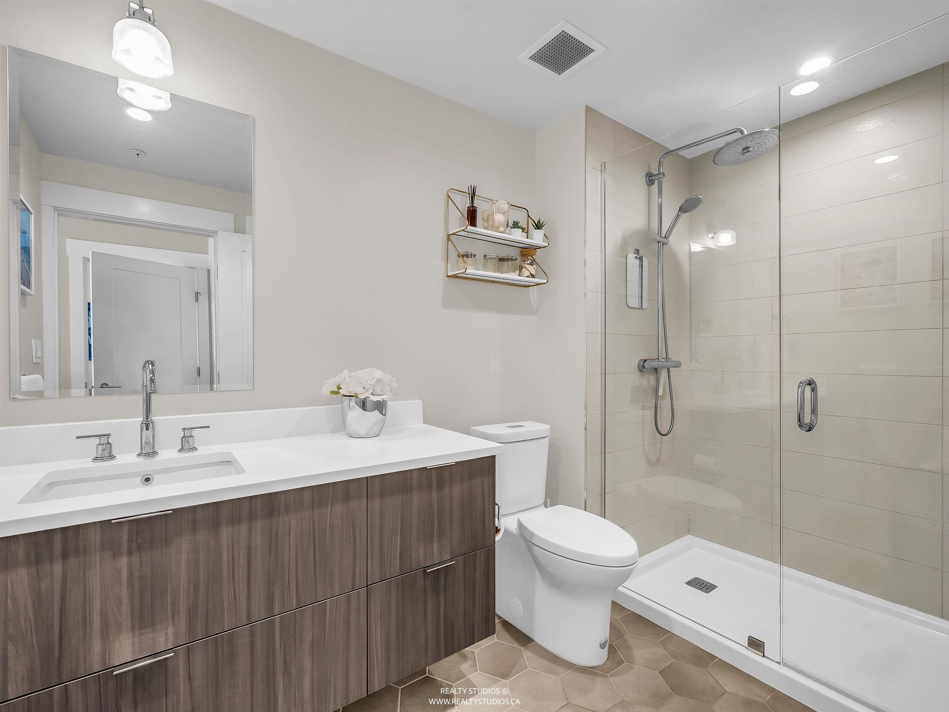 1496-charlotte-road-lynnmour-north-vancouver-21 at 401 - 1496 Charlotte Road, Lynnmour, North Vancouver