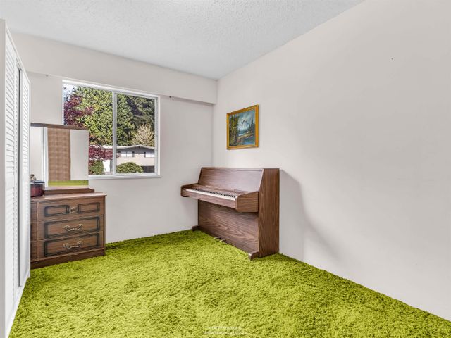 2553-bendale-road-blueridge-nv-north-vancouver-13 at 2553 Bendale Road, Blueridge NV, North Vancouver