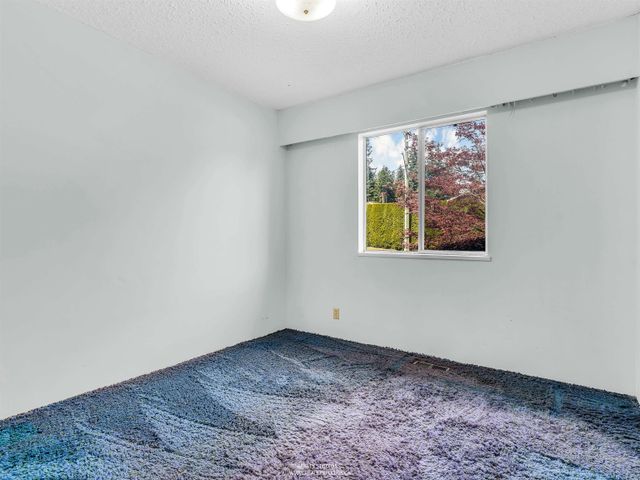 2553-bendale-road-blueridge-nv-north-vancouver-14 at 2553 Bendale Road, Blueridge NV, North Vancouver