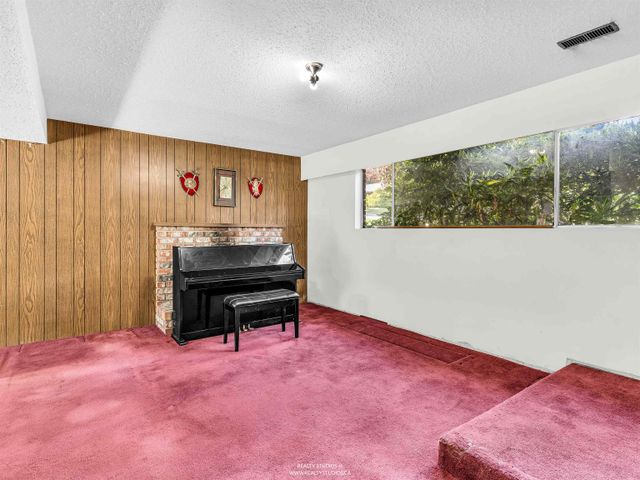 2553-bendale-road-blueridge-nv-north-vancouver-17 at 2553 Bendale Road, Blueridge NV, North Vancouver