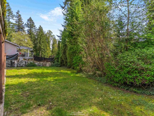 2553-bendale-road-blueridge-nv-north-vancouver-22 at 2553 Bendale Road, Blueridge NV, North Vancouver