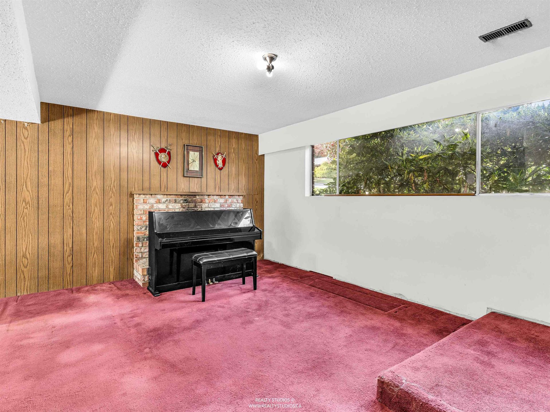 2553-bendale-road-blueridge-nv-north-vancouver-17 at 2553 Bendale Road, Blueridge NV, North Vancouver