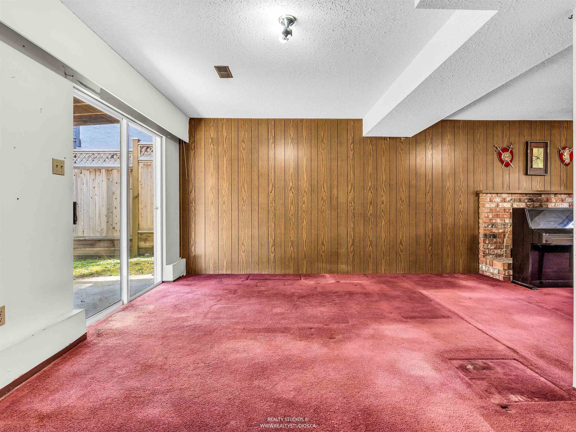 2553-bendale-road-blueridge-nv-north-vancouver-18 at 2553 Bendale Road, Blueridge NV, North Vancouver