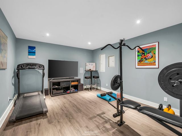 938-beaumont-drive-edgemont-north-vancouver-31 at 938 Beaumont Drive, Edgemont, North Vancouver