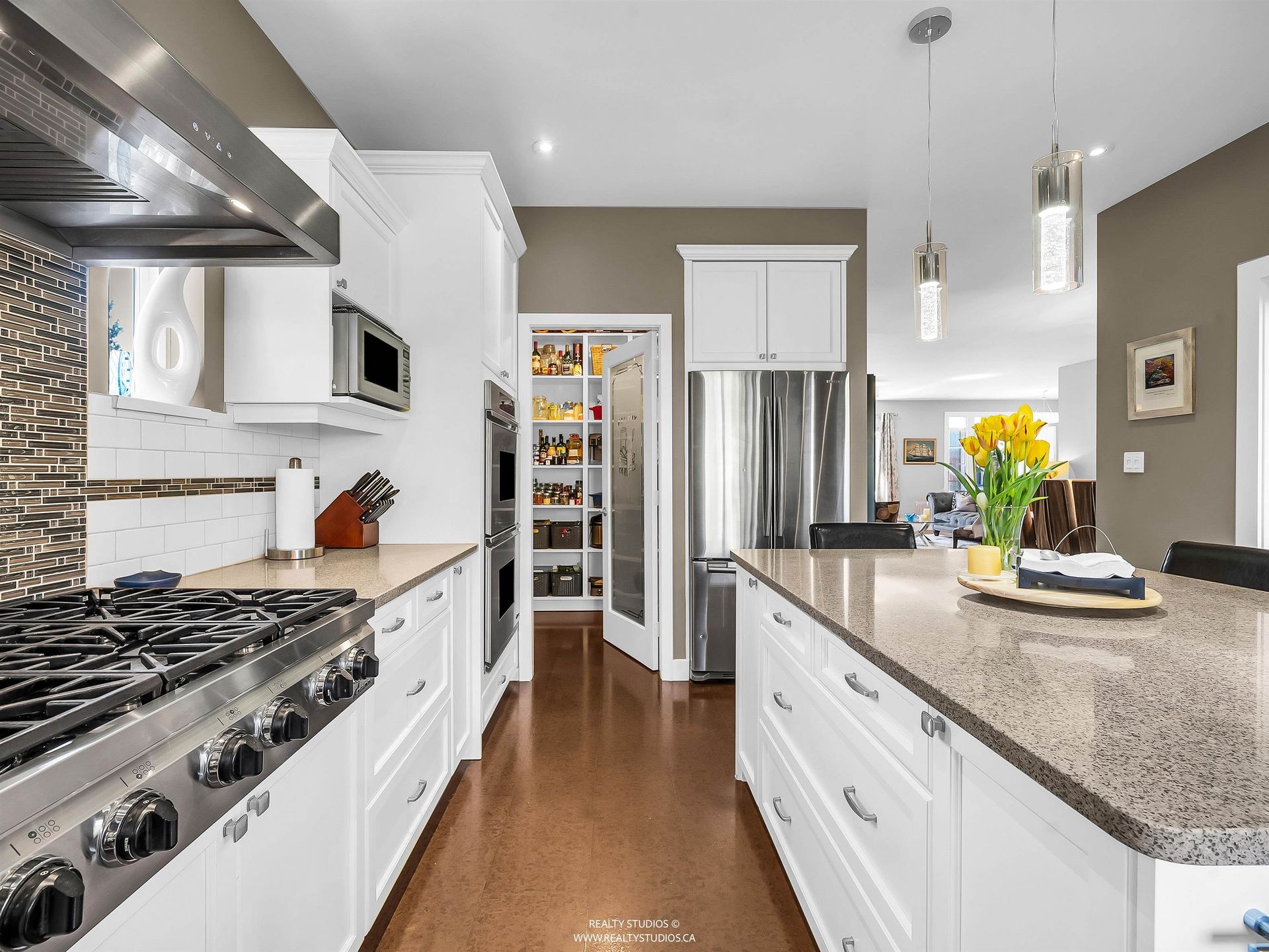 938-beaumont-drive-edgemont-north-vancouver-10 at 938 Beaumont Drive, Edgemont, North Vancouver