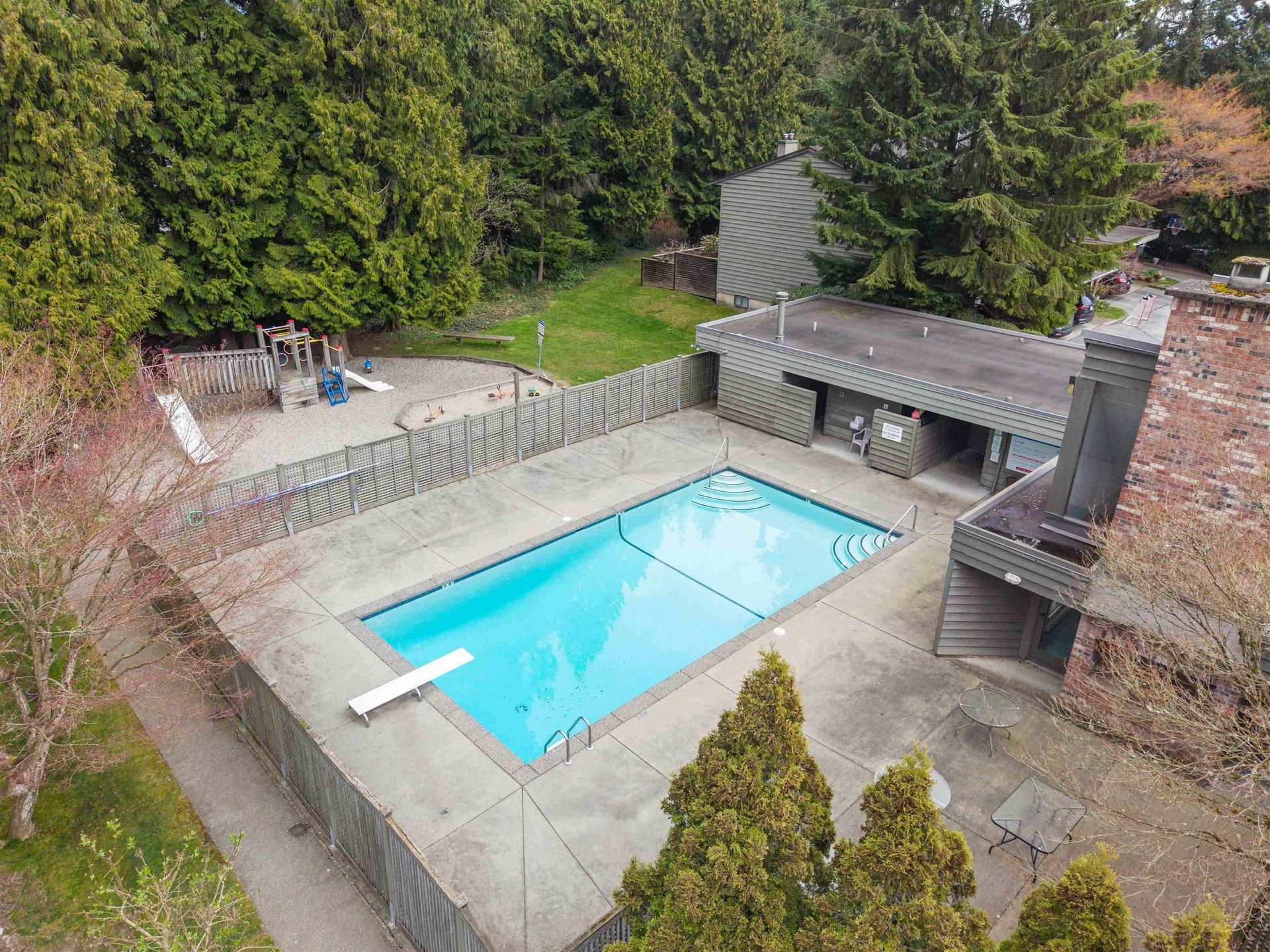 1930-cedar-village-crescent-westlynn-north-vancouver-29 at 81 - 1930 Cedar Village Crescent, Westlynn, North Vancouver