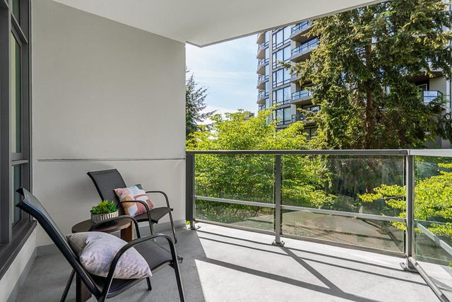 135-w-2nd-street-lower-lonsdale-north-vancouver-17 at 202 - 135 W 2nd Street, Lower Lonsdale, North Vancouver