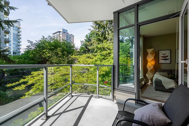 135-w-2nd-street-lower-lonsdale-north-vancouver-18 at 202 - 135 W 2nd Street, Lower Lonsdale, North Vancouver