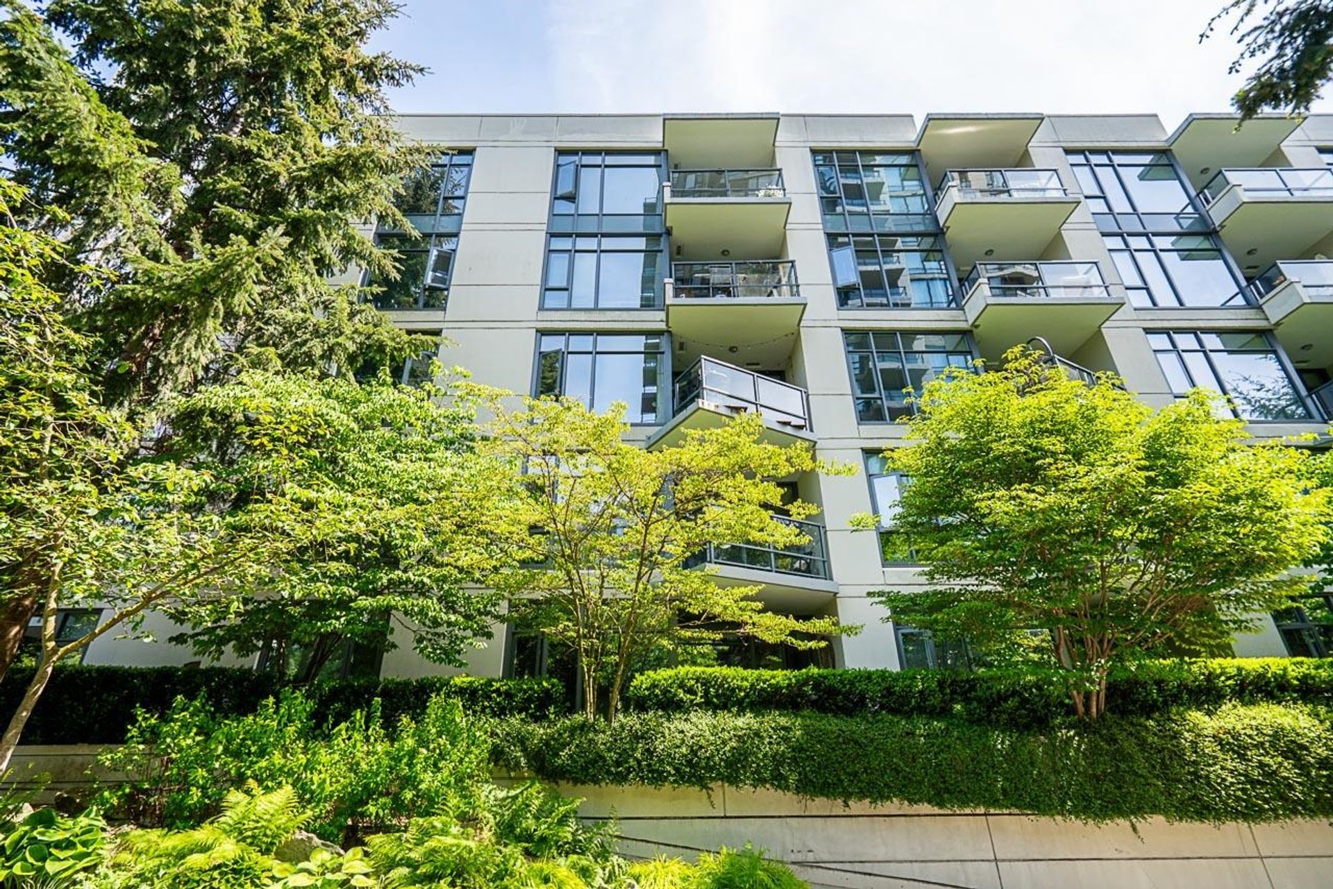 135-w-2nd-street-lower-lonsdale-north-vancouver-27 at 202 - 135 W 2nd Street, Lower Lonsdale, North Vancouver