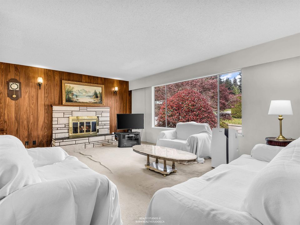 2553 Bendale Road1